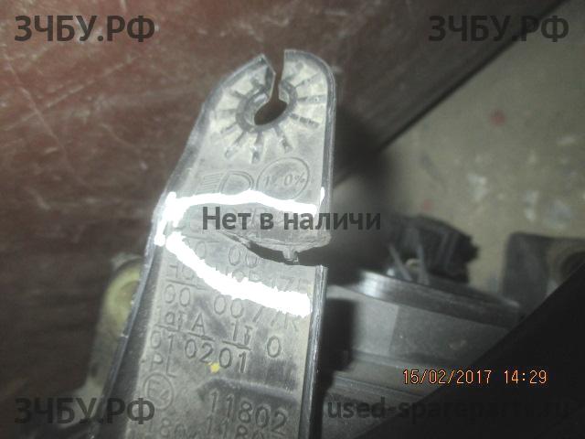 Ford Focus 2 (рестайлинг) Фара левая