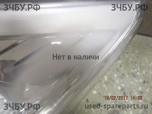 Ford Focus 2 (рестайлинг) Фара левая
