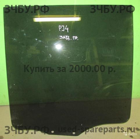 Mitsubishi Pajero/Montero 4 Стекло двери задней правой