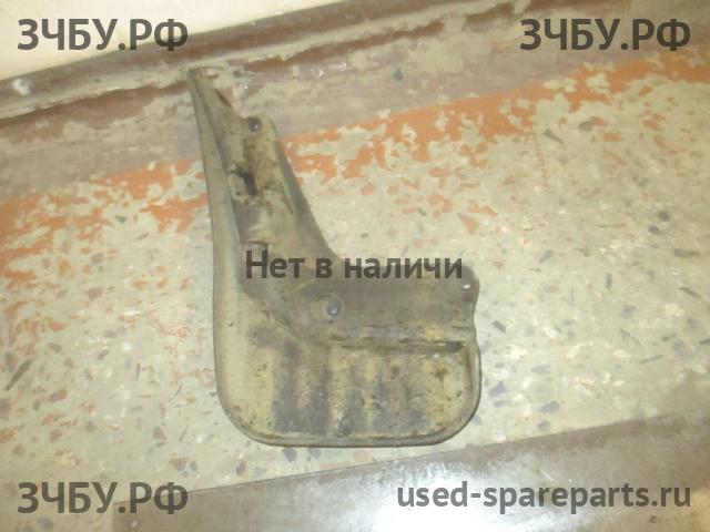 Ford Focus 3 Брызговик задний правый