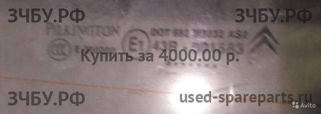 Citroen C4 Grand Picasso (1) Стекло заднее