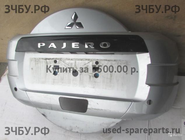 Mitsubishi Pajero/Montero 4 Колпак запасного колеса