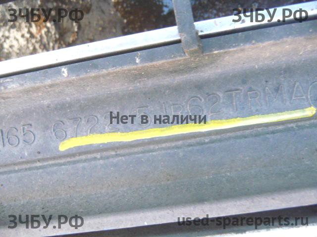 Jeep Commander Решетка радиатора