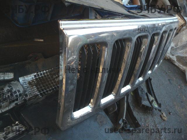 Jeep Commander Решетка радиатора