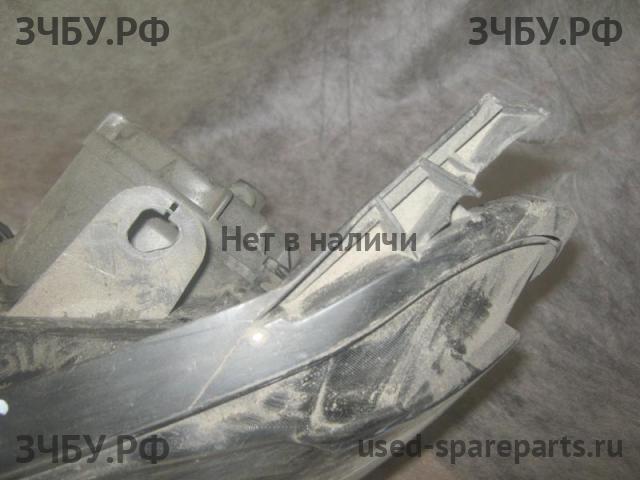 Nissan Qashqai (J10) Фара левая