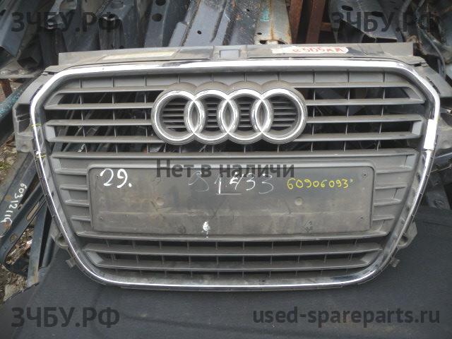Audi A1 [8X] Решетка радиатора