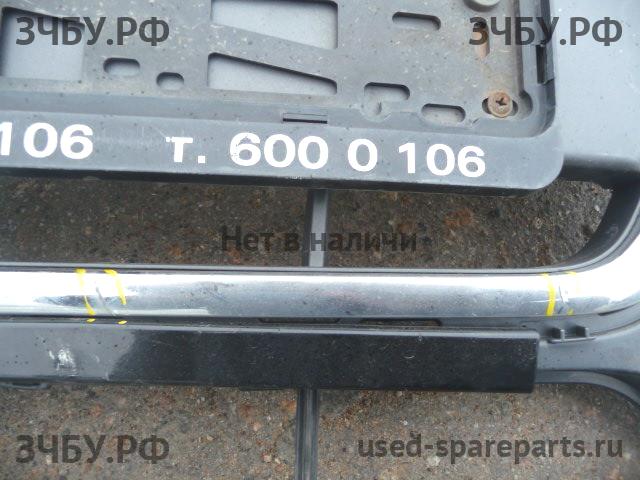 Audi Q5 (1) [8R] Решетка радиатора