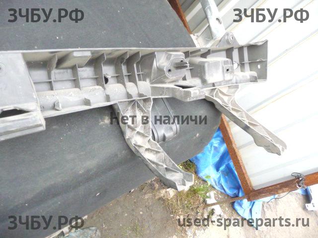 Renault Duster Усилитель бампера задний