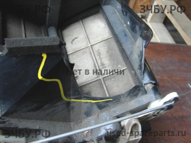 Subaru Impreza 1 (G10) Корпус отопителя (корпус печки)
