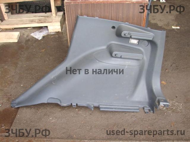 Mitsubishi Colt 6 (Z30) Обшивка багажника