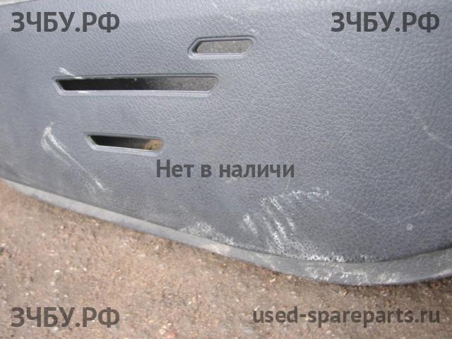 Toyota RAV 4 (4) Обшивка двери задней правой