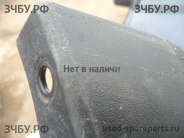 Toyota RAV 4 (4) Накладка заднего бампера