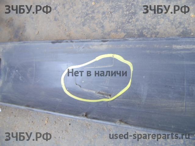 Peugeot 207 Молдинг двери