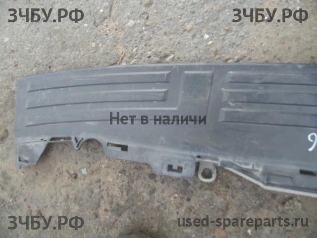 Toyota Land Cruiser 150 (PRADO) Накладка заднего бампера