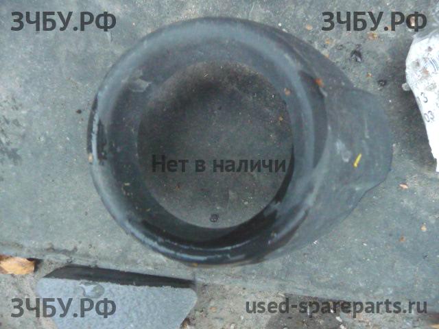 Ford Focus 3 Рамка противотуманной фары левой