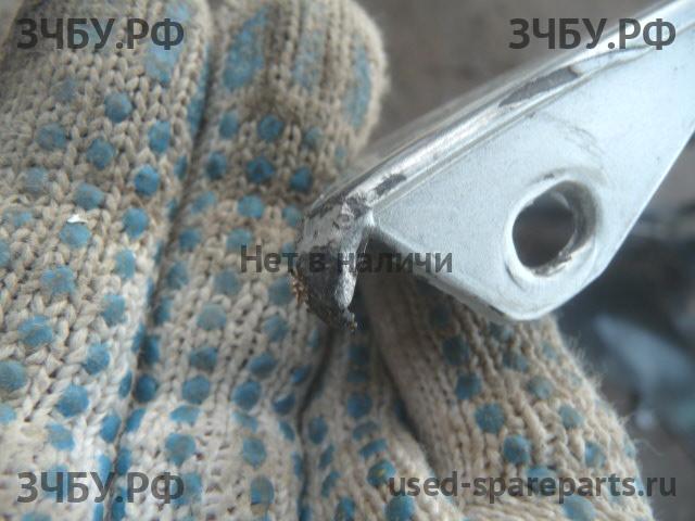 Toyota RAV 4 (3) Бампер передний