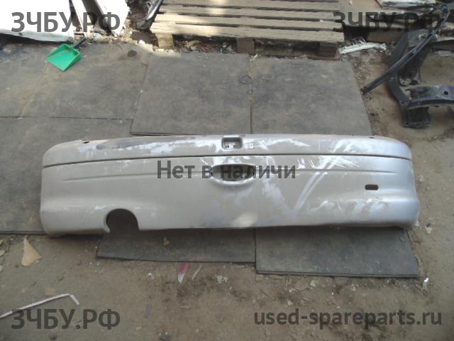 Peugeot 206 Бампер задний