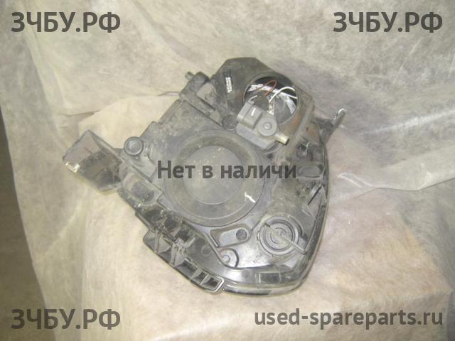 Nissan Qashqai (J10) Фара правая