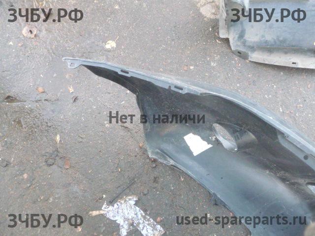 Toyota RAV 4 (3) Бампер передний