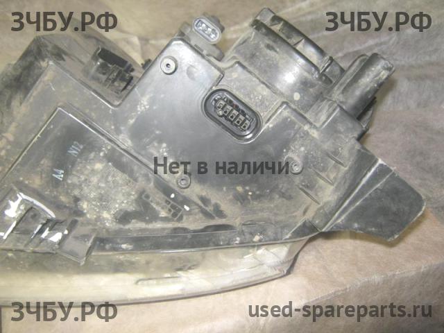 Nissan Qashqai (J10) Фара правая