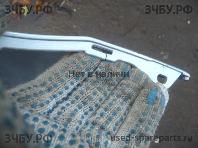 Toyota RAV 4 (3) Бампер передний