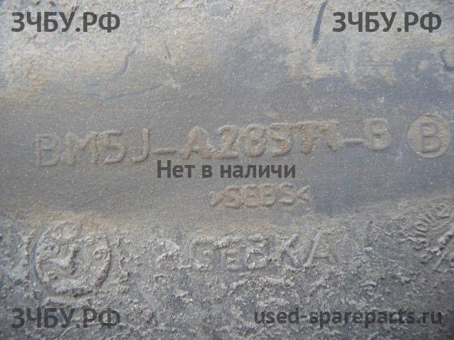 Ford Focus 3 Брызговик задний левый