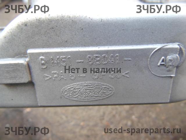 Ford Focus 3 Панель передняя (телевизор)
