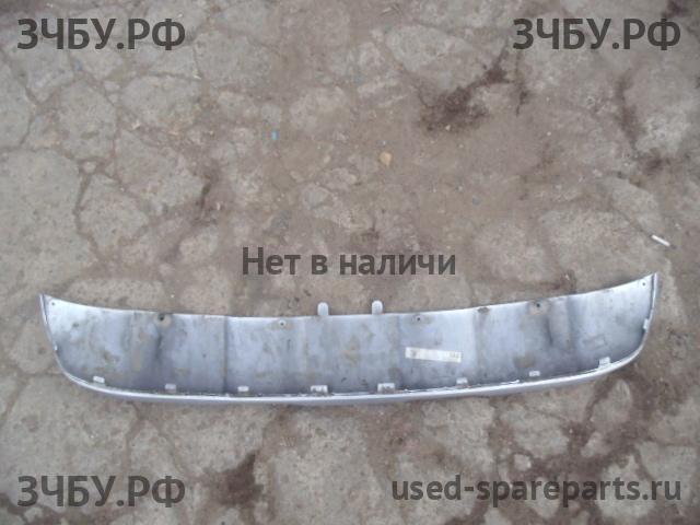 Volvo XC-60 (1) Накладка переднего бампера
