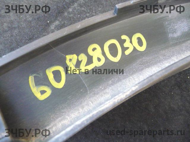 Porsche Cayenne 2 (958) Накладка крыла заднего левого