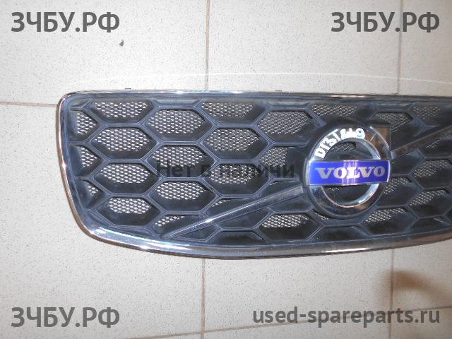 Volvo XC-70 Cross Country (2) Решетка радиатора