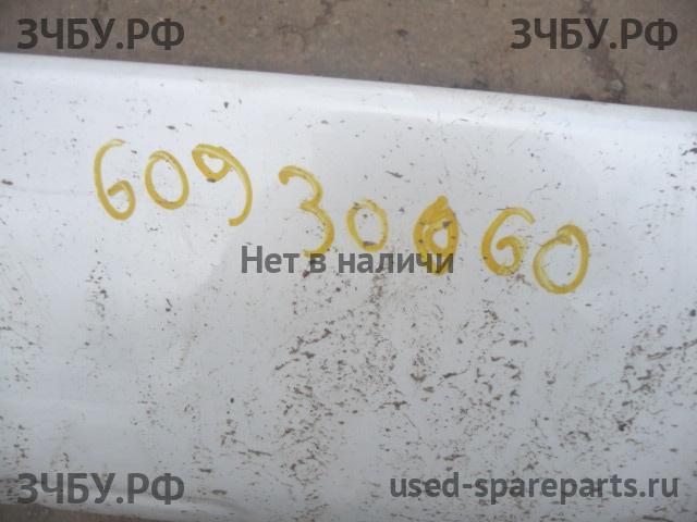 Toyota Land Cruiser 200 Бампер задний