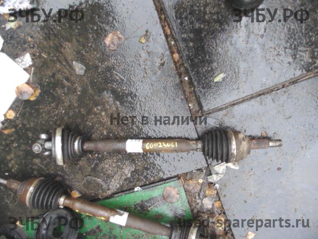 Nissan Almera G15 Полуось передняя левая