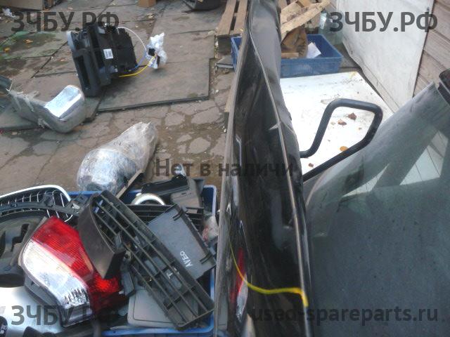 Peugeot 308 Капот