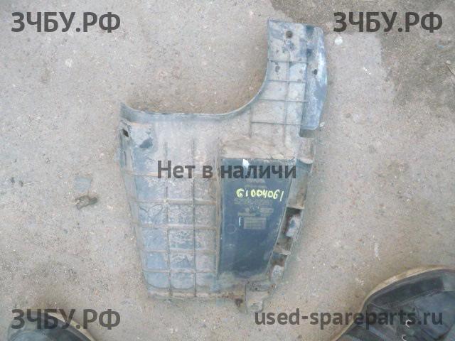 Toyota Corolla (E16 - E17) Локер задний правый