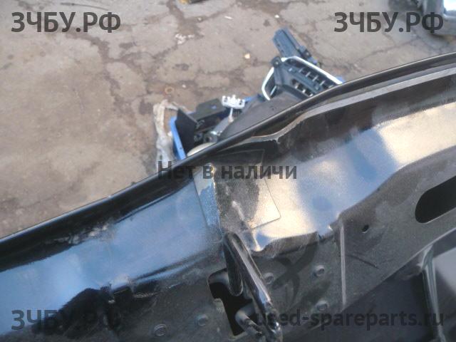 Peugeot 308 Капот