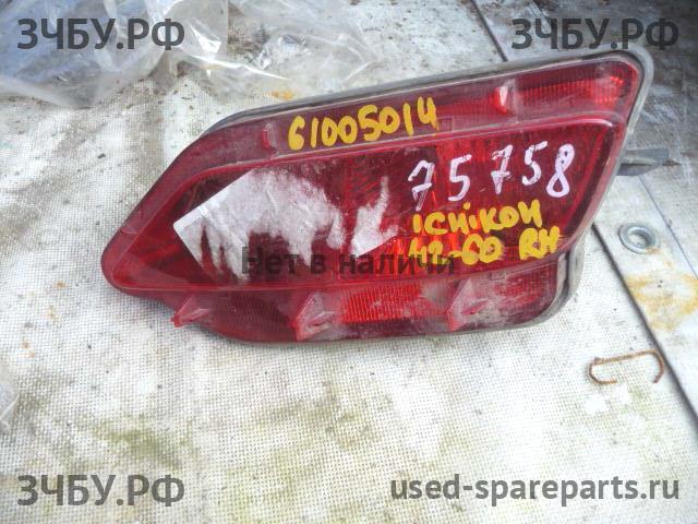 Toyota RAV 4 (4) Фонарь задний в бампер правый