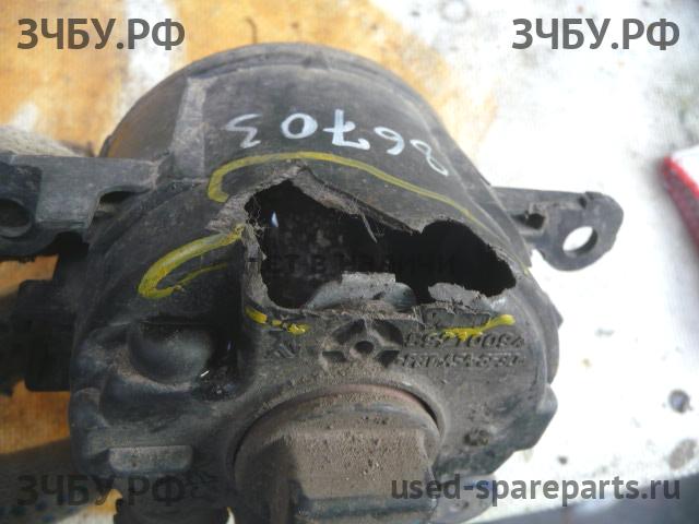 Nissan Navara 1 (D40) ПТФ