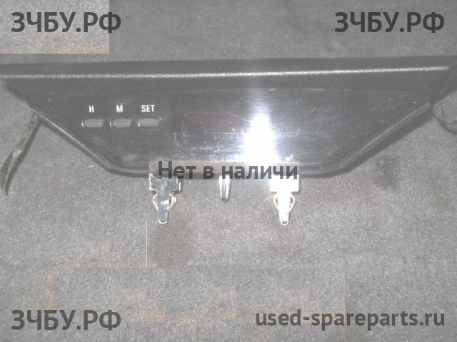 Mitsubishi Galant 8 (EA, EC) Часы