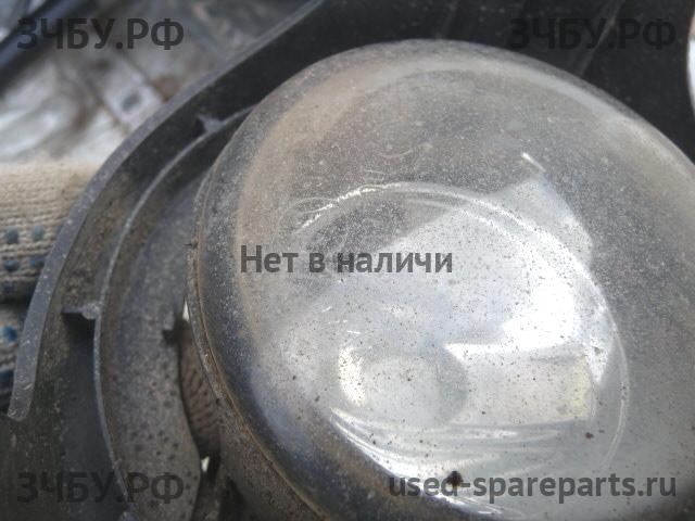 Nissan Navara 1 (D40) ПТФ левая
