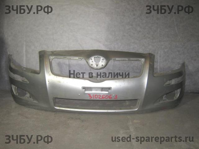 Toyota Avensis 2 Бампер передний