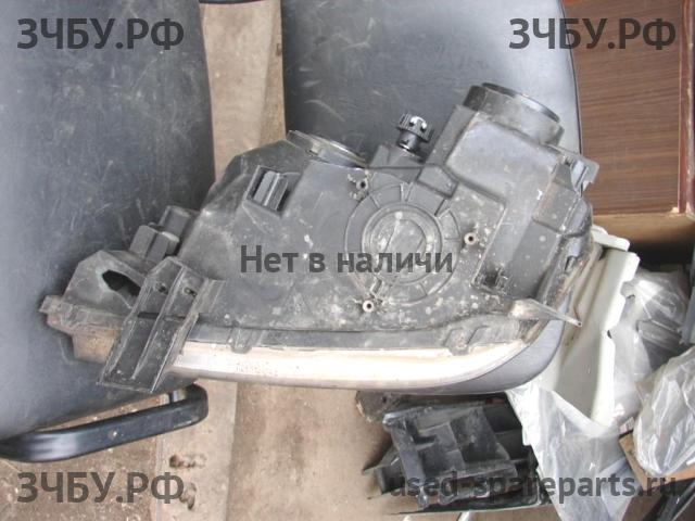 Suzuki Grand Vitara 2 (HT) Фара правая