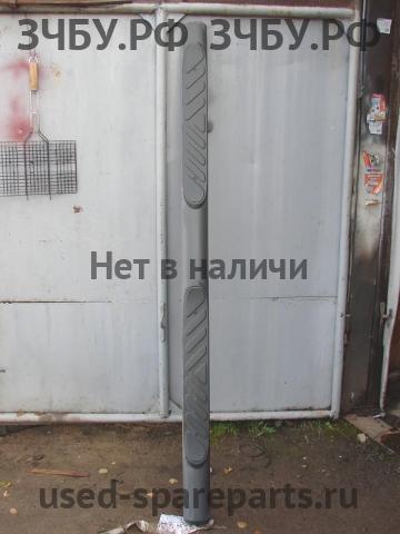 Nissan Navara 1 (D40) Подножка