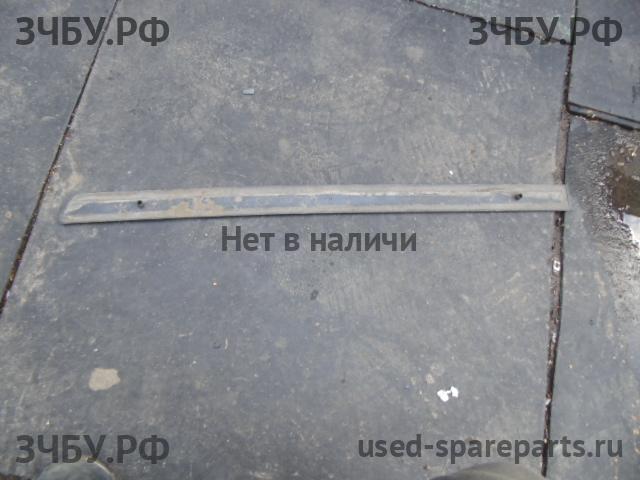 Ford Focus 2 Молдинг двери