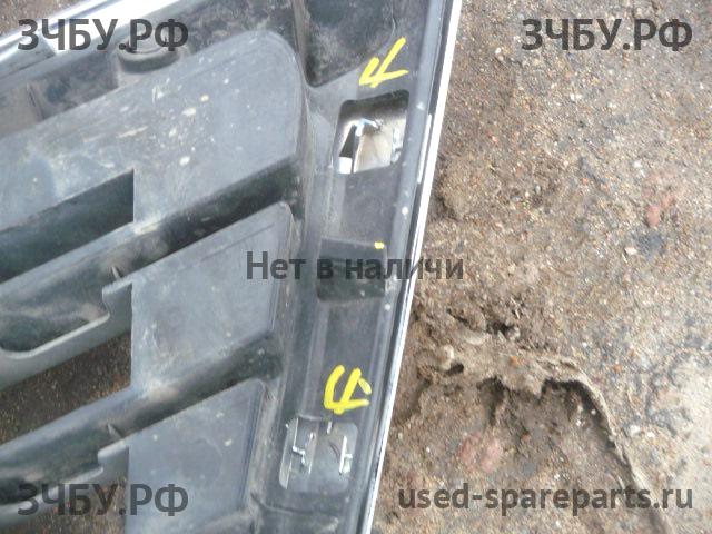 KIA Sportage 3 Решетка радиатора