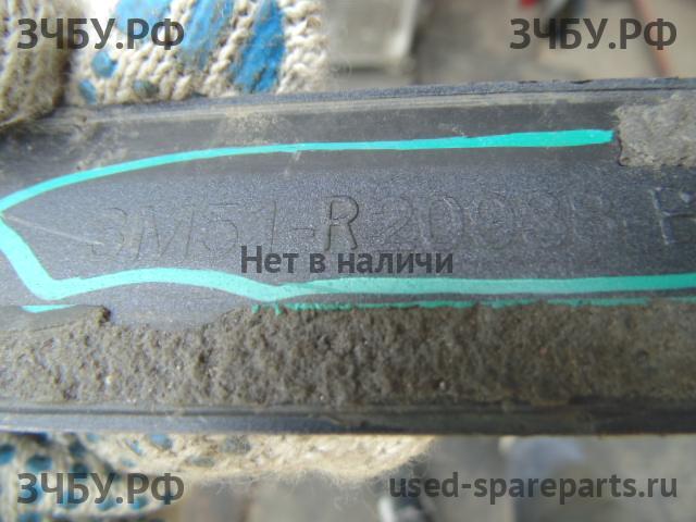 Ford Focus 2 Молдинг двери передней левой