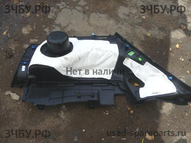 KIA Sportage 3 Обшивка багажника