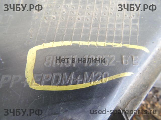 Ford Focus 2 Решетка в бампер