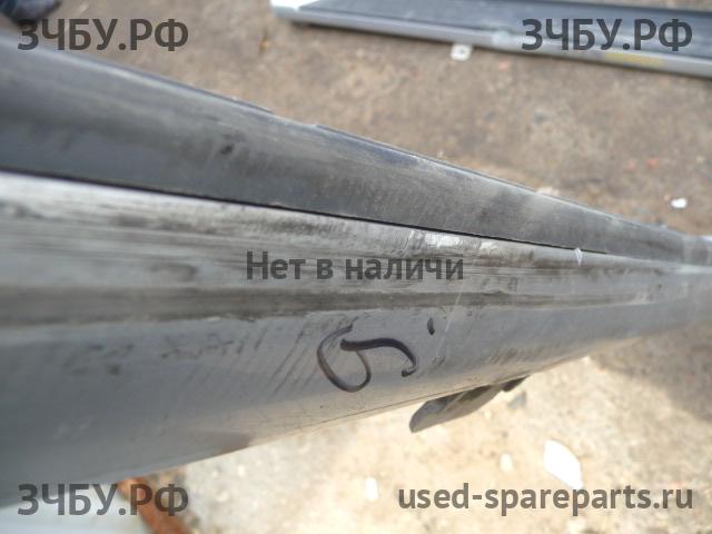 Mitsubishi Pajero/Montero 4 Подножка
