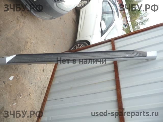 Mitsubishi Pajero/Montero 4 Подножка