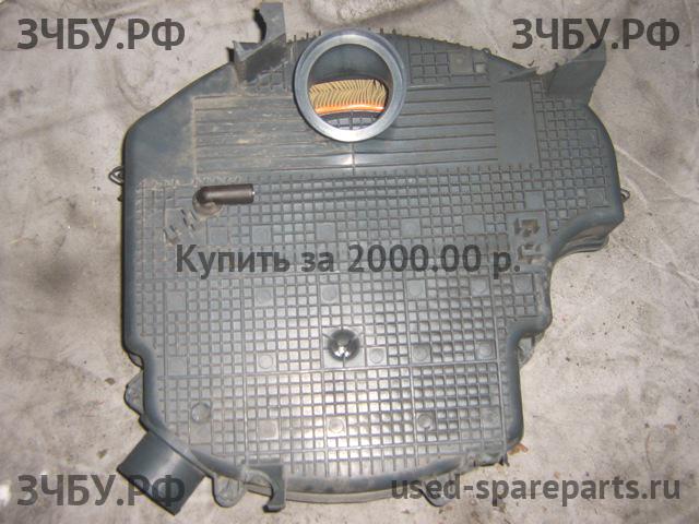 Renault Clio 2/Simbol 1 Корпус воздушного фильтра